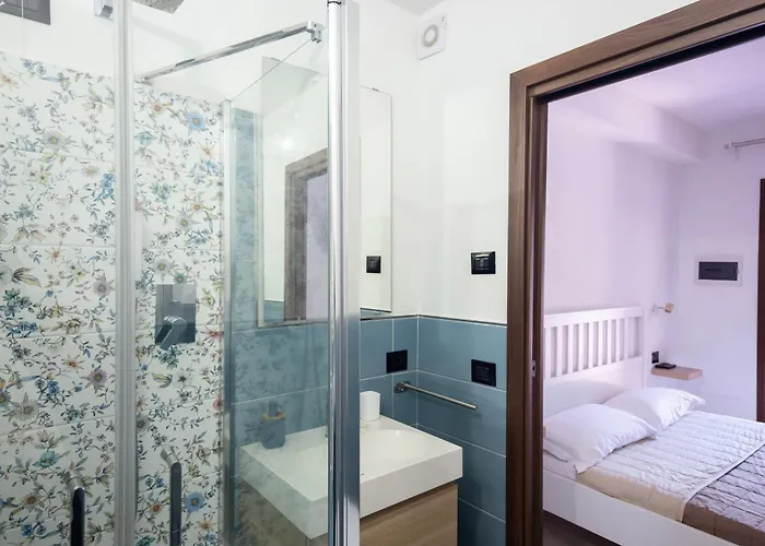 Zenia Rooms